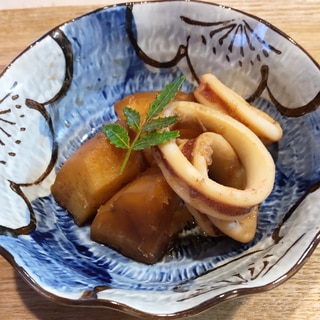 定番の味★イカとじゃが芋の煮つけ 圧力鍋で